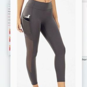 Fabletics Motion 365 Pocket Capri Legging